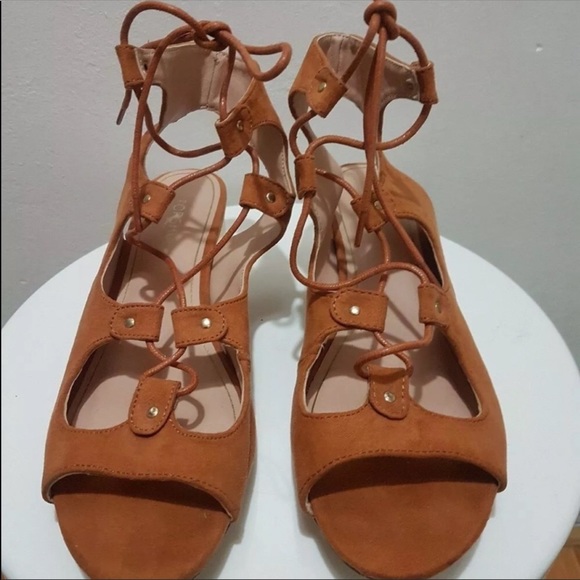 Topshop Tan Gladiator Sandals with Gold Heel - 37 - Picture 4 of 5